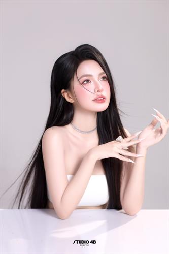 BEAUTY #34